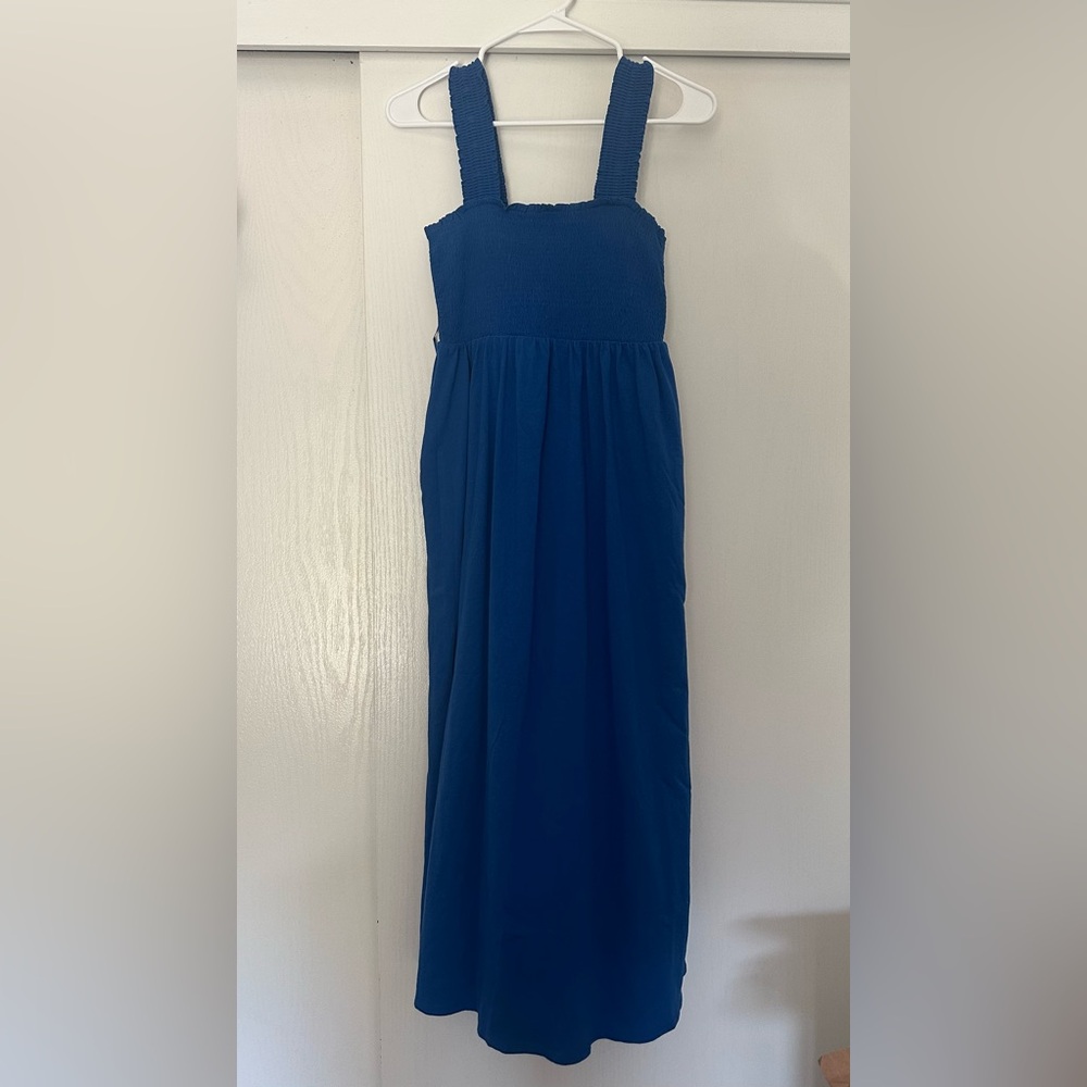 Blue midi dress new with the tags
